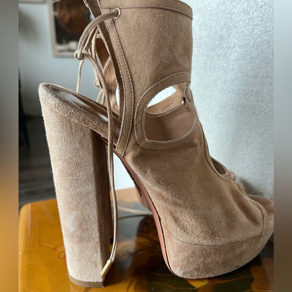 Aquazurra suede heels